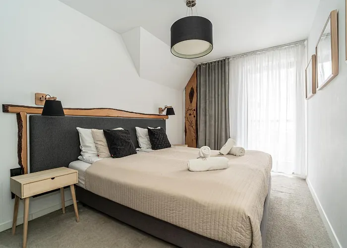 Pod Gubalowka Szkolna By Rentilopl *